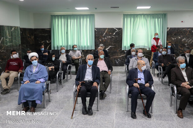 Vaccination of senior citizens starts in Tabriz