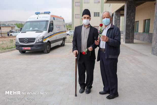 Vaccination of senior citizens starts in Tabriz