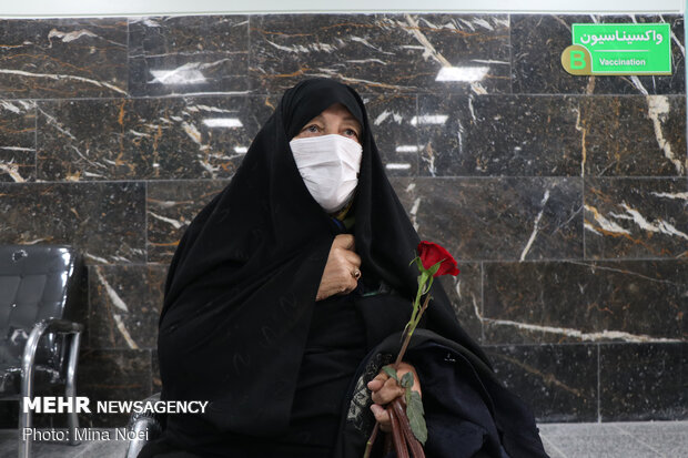 Vaccination of senior citizens starts in Tabriz