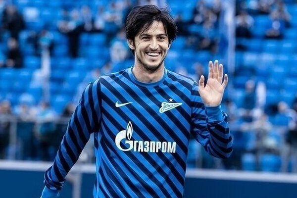 Rusya Ligi'nde yılın futbolcusu İranlı forvert Azmoun seçildi