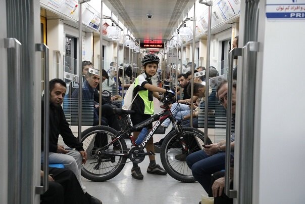 بیش از ۲هزار دوچرخه سوار در سال ۹۹ با مترو تردد کردند