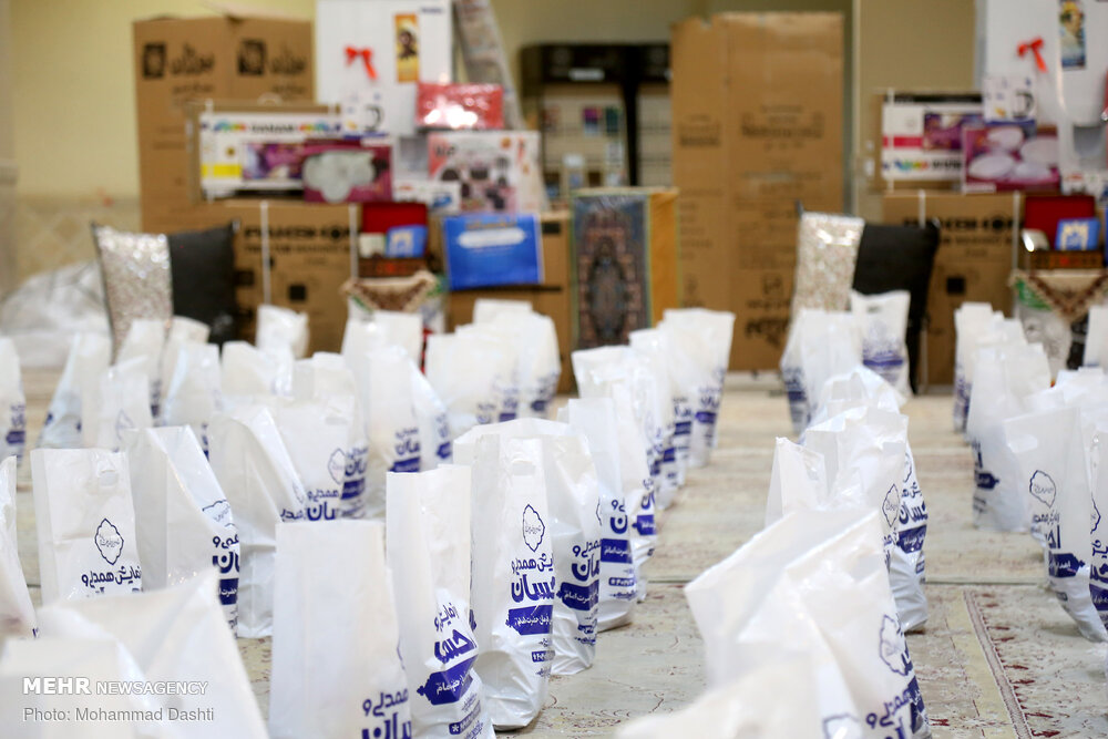 توزیع ۱۲۰ هزار بسته معیشتی در ایام کرونایی در اردبیل