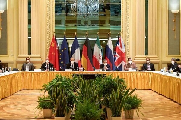 Nuclear talks between Iran, P4+1 continue in Vienna