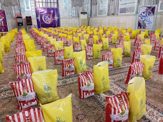 توزیع ۱۷۰۰۰ بسته معیشتی طی نیمه اول ماه رمضان در گلستان