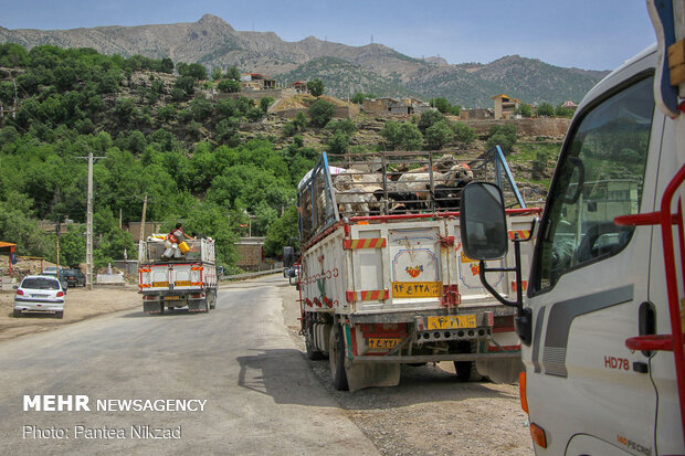 Bakhtiari nomadic lifestyle
