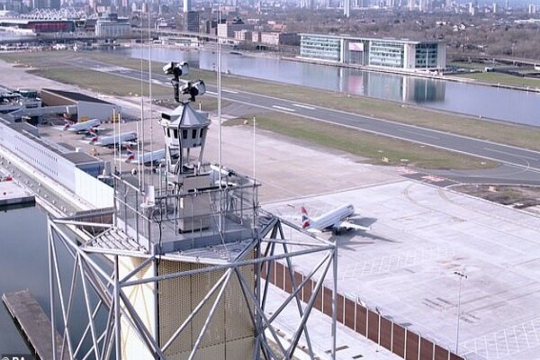 نخستین برج مراقبت دیجیتالی جهان در فرودگاه لندن فعال شد