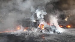انفجار مهیب شرکت تولیدی شوینده/آتش‌نشانان درحال مهار حریق هستند