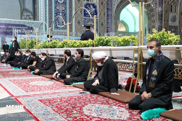 19th night of Ramadan observed in Imam Reza (PBUH) shrine