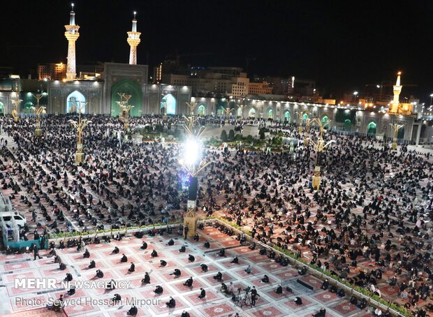 19th night of Ramadan observed in Imam Reza (PBUH) shrine