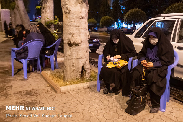 مراسم شب نوزدهم ماه مبارک رمضان در حسینیه عاشقان ساری