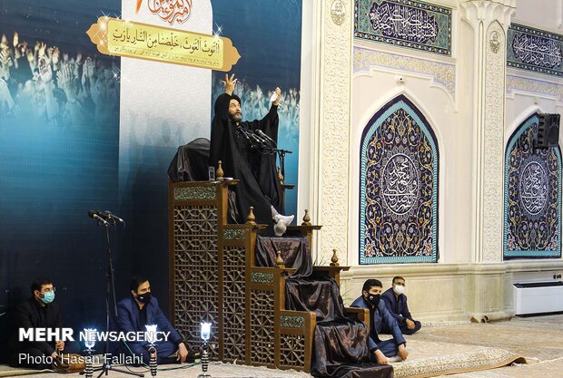 مراسم احیای شب نوزدهم ماه رمضان در مصلی امام خمینی(ره) اردبیل