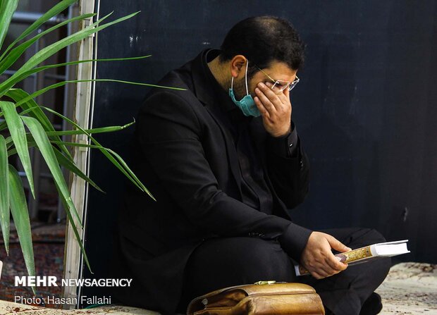 مراسم احیای شب نوزدهم ماه مبارک رمضان در مصلی امام خمینی(ره) اردبیل