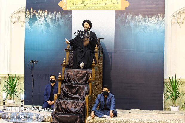 مراسم احیای شب نوزدهم ماه مبارک رمضان در مصلی امام خمینی(ره) اردبیل