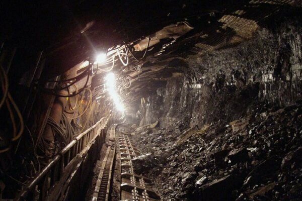 فوت یک معدنچی در ریزش معدن زغال سنگ
