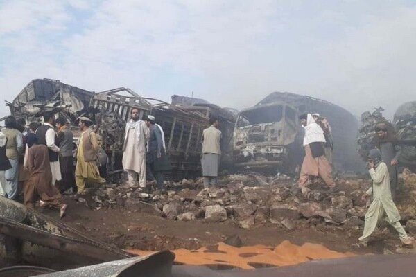 آتش سوزی مهیب در کابل/ دست کم ۹ نفر کشته شدند