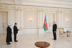 İlham Aliyev yeni Türk büyükelçisini kabul etti