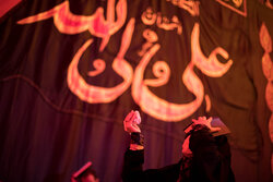 بہشت زہرا (س) میں رمضان المبارک کی دوسری شب قدر میں مؤمنین کی دعا و مناجات