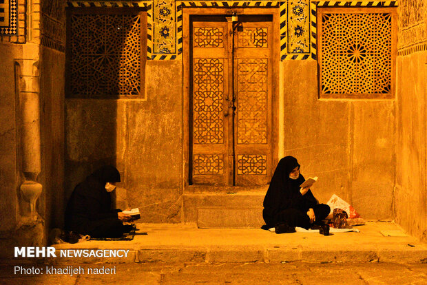 احیای شب بیست و یکم ماه رمضان در <a href='https://sayeb.ir/tag/%d8%a7%d8%b5%d9%81%d9%87%d8%a7%d9%86'>اصفهان</a>
