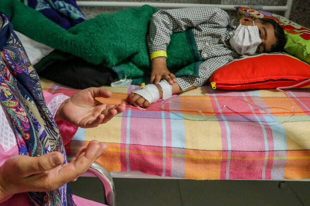 گزارشی از آخرین وضعیت شیوع بیماریهای تنفسی در قم، تعطیلی ۲ روزه مدارس گزارشی از آخرین وضعیت شیوع بیماری های تنفسی در قم، تعطیلی ۲ روزه مدارس