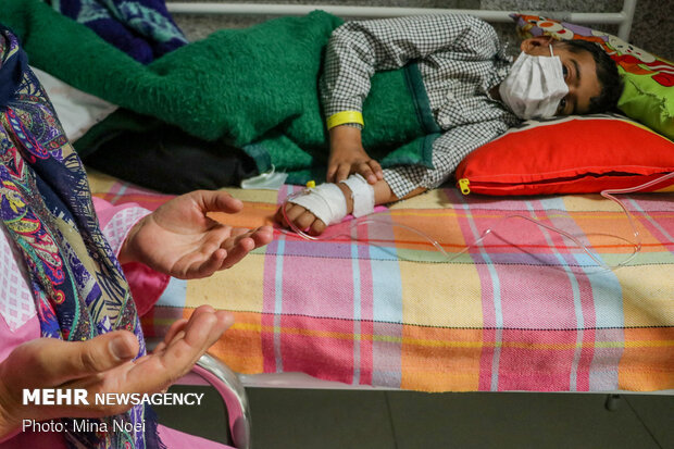 مراسم احیای شب بیست و یکم ماه رمضان در بیمارستان کودکان <a href='https://sayeb.ir/tag/%d8%aa%d8%a8%d8%b1%db%8c%d8%b2'>تبریز</a>