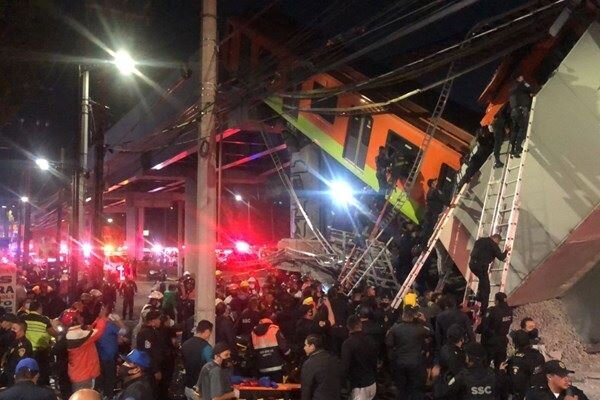 فرو ریختن پل قطار شهری در مکزیک/ ۱۵ نفر کشته و ۸۰ تَن زخمی شدند