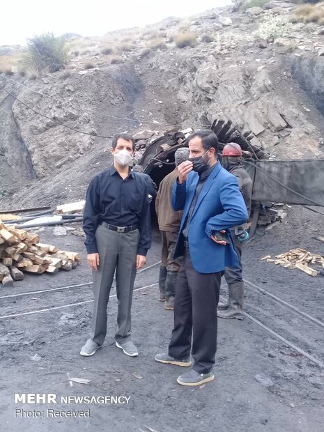 جستجو برای یافتن دو معدنچی مدفون شده در معدن زغالسنگ طزره
