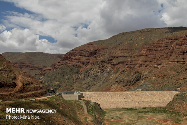 سدی که تشنه اعتبار است