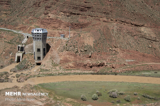 سدی که تشنه اعتبار است