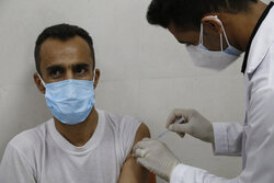 واکسیناسیون شهروندان در ۲۲ سوله ورزشی شهرداری تهران