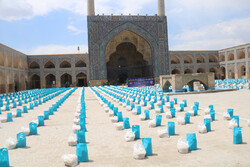 ۱۷ هزار بسته کمک معیشتی بین نیازمندان اصفهان توزیع شده است