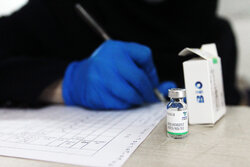 مراکز درمانی در انتظار ۸۰۰۰ مشمول دوز دوم واکسن کرونا در استان مرکزی