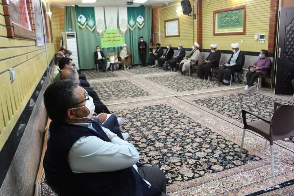  مسئولان در تصمیم‌گیری‌ها مرعوب فضای مجازی نشوند