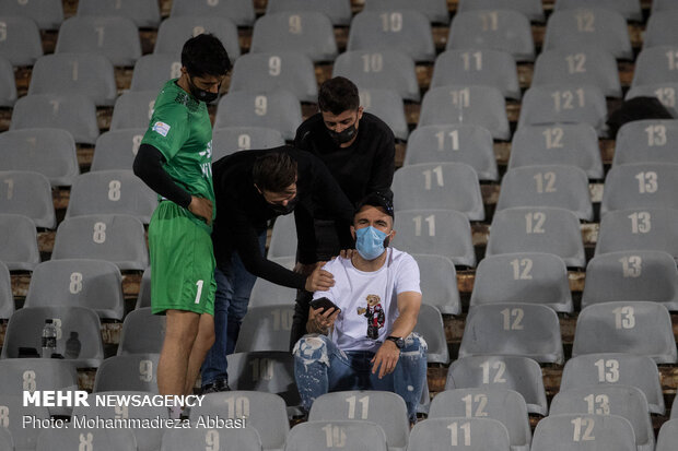 Esteghlal 0-2 Zob Ahan: IPL