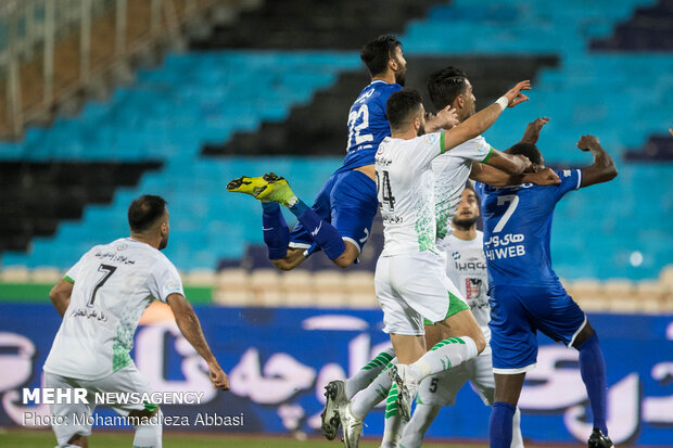 Esteghlal 0-2 Zob Ahan: IPL