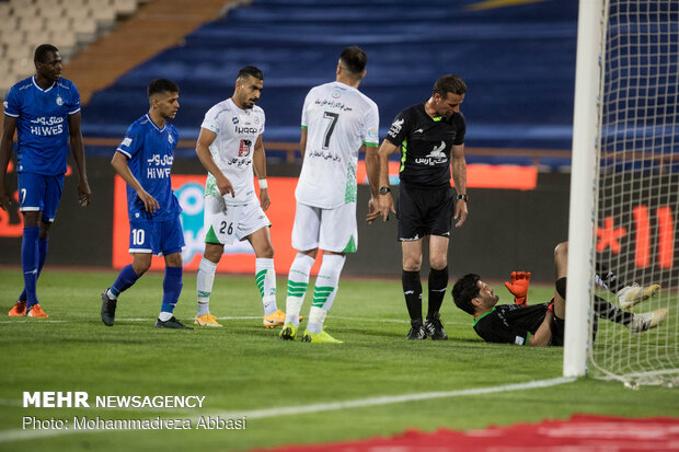 Esteghlal 0-2 Zob Ahan: IPL