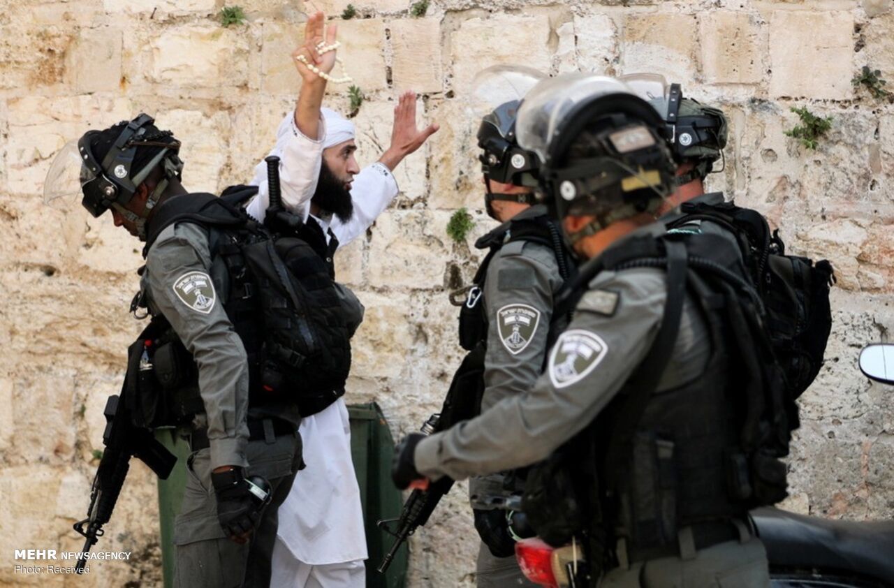 رویارویی فلسطینی ها و نظامیان رژیم صهیونیستی در کرانه باختری