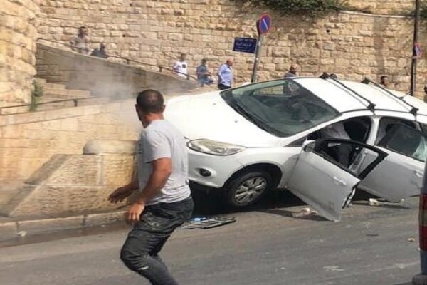 شهرک‌نشین صهیونیست چند شهروند فلسطینی را با خودرو زیر گرفت