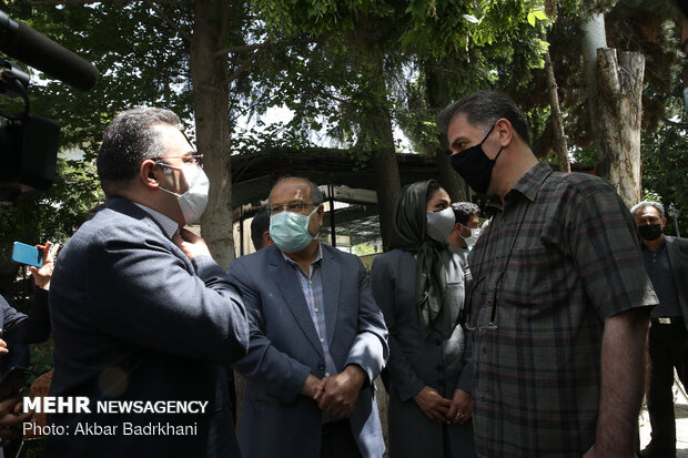 افتتاح مرکز تجمیعی واکسیناسیون کرونا در منطقه شمیرانات