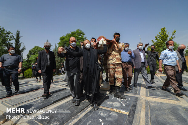 Funeral ceremony of great Iranian musician Abdolvahab Shahidi