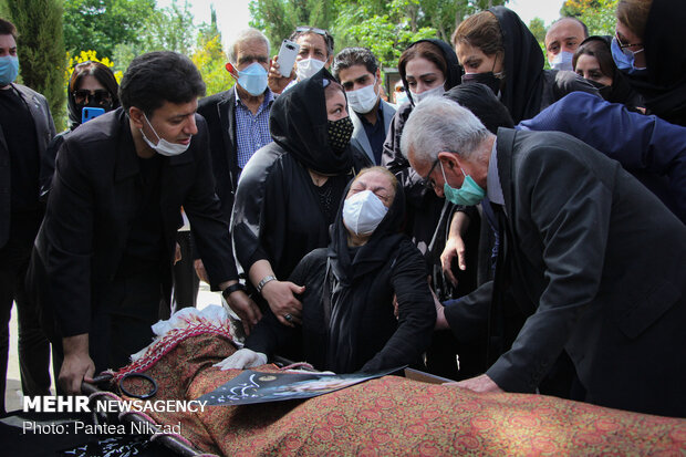 Funeral ceremony of great Iranian musician Abdolvahab Shahidi