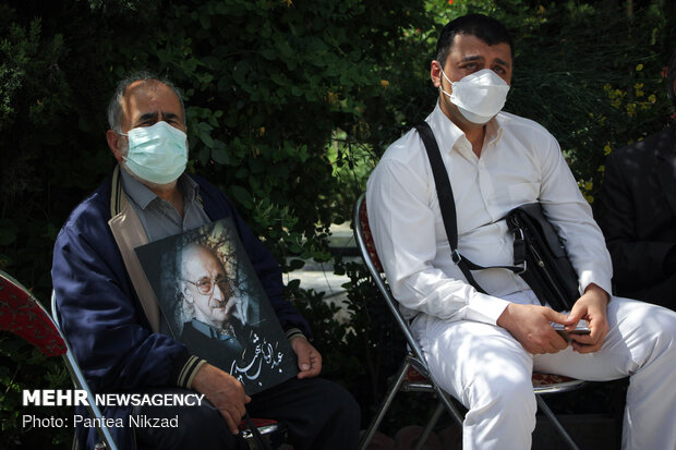 Funeral ceremony of great Iranian musician Abdolvahab Shahidi