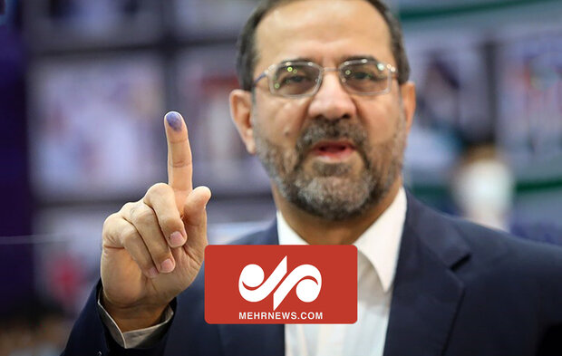  محمد عباسی در انتخابات ثبت‌ نام کرد