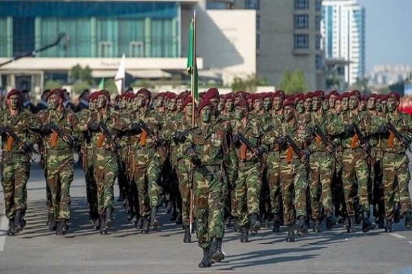 Azerbaycan ordusu 15 bin askerle tatbikat yapacak