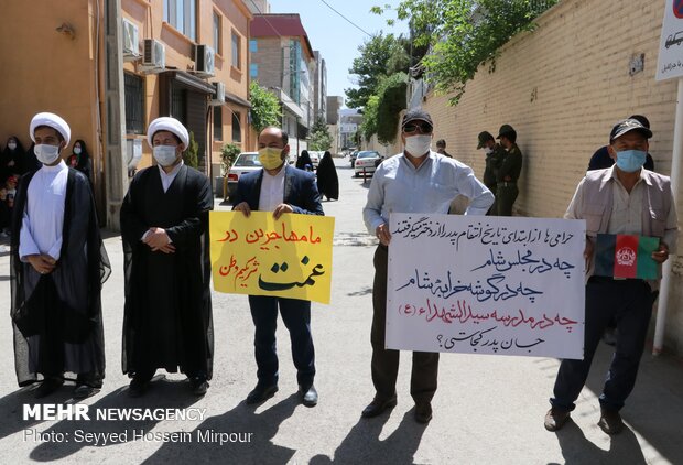 تجمع اعتراضی مهاجران افغانستانی در مشهد
