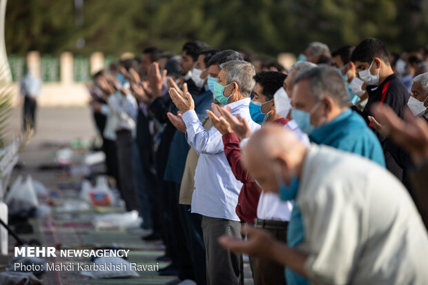 خدمت‌رسانی اتوبوسرانی به نمازگزاران عید فطر در مصلی تهران