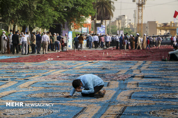 اقامه نماز عید سعید فطر در اهواز