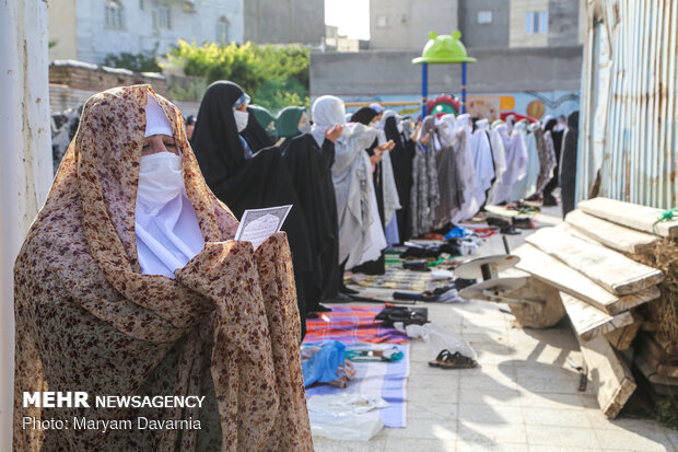 اقامه نماز عید سعید فطر درمصلی بجنورد