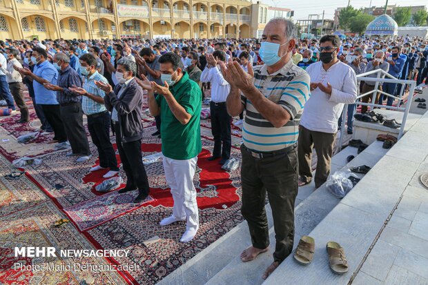 اقامه نماز عید سعید فطر در یزد