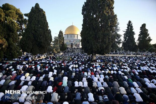 Eid al-Fitr prayers in Al-Aqsa Mosque
