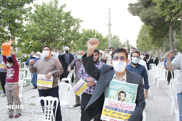 تجمع خودجوش مردم دروازه نجف در اعتراض به هتک حرمت مسجدالاقصی